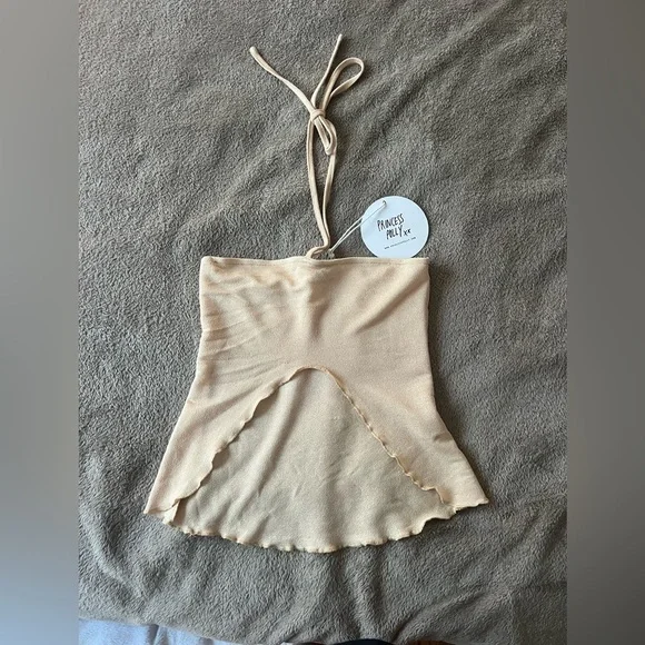 Princess Polly halter - Picture 2 of 7